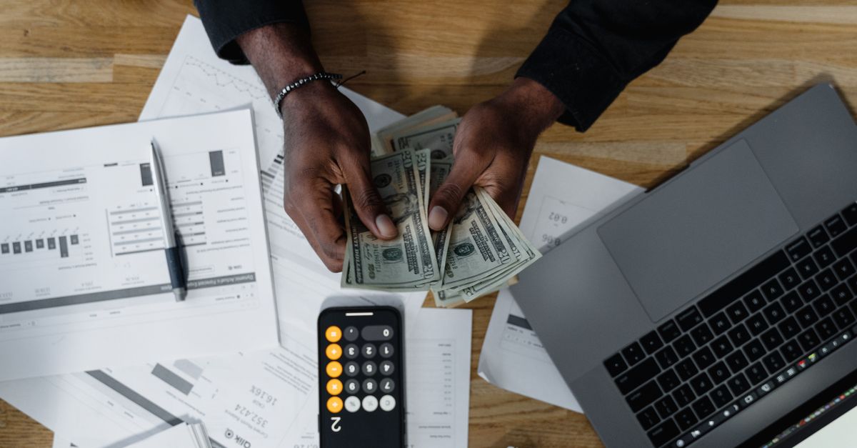 Salaire moyen en Malaisie par secteur : analyse des revenus des expatriés en 2026