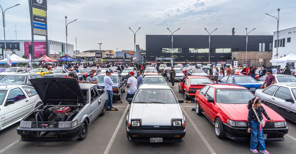 Importing a Personal Car into Malaysia: Complete Guide to the Process and Costs