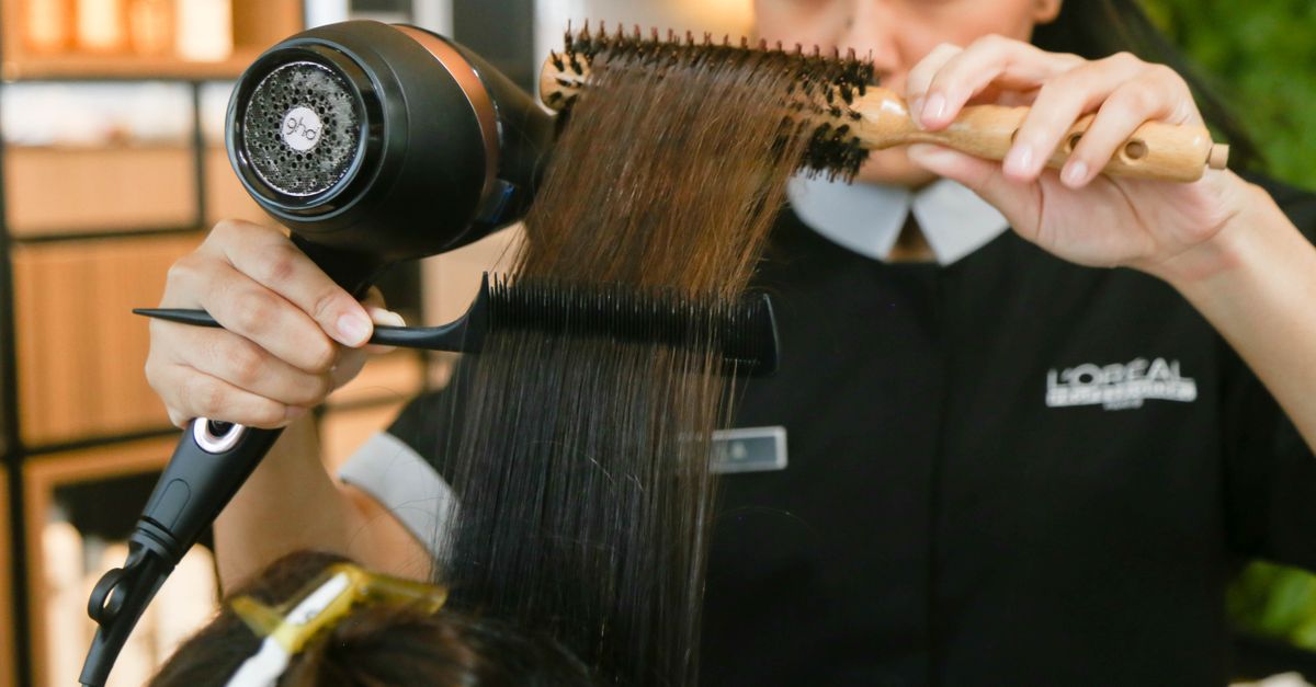 découvrez le marché des salons de coiffure et de beauté pour expatriés à singapour, offrant des services adaptés aux besoins et styles internationaux dans un cadre moderne.