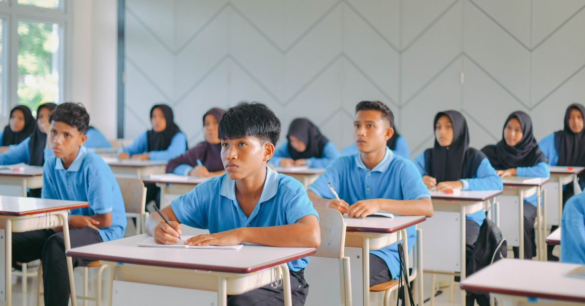 assurance scolaire en malaisie : protégez vos enfants avec des garanties complètes adaptées aux besoins des écoles et des familles.