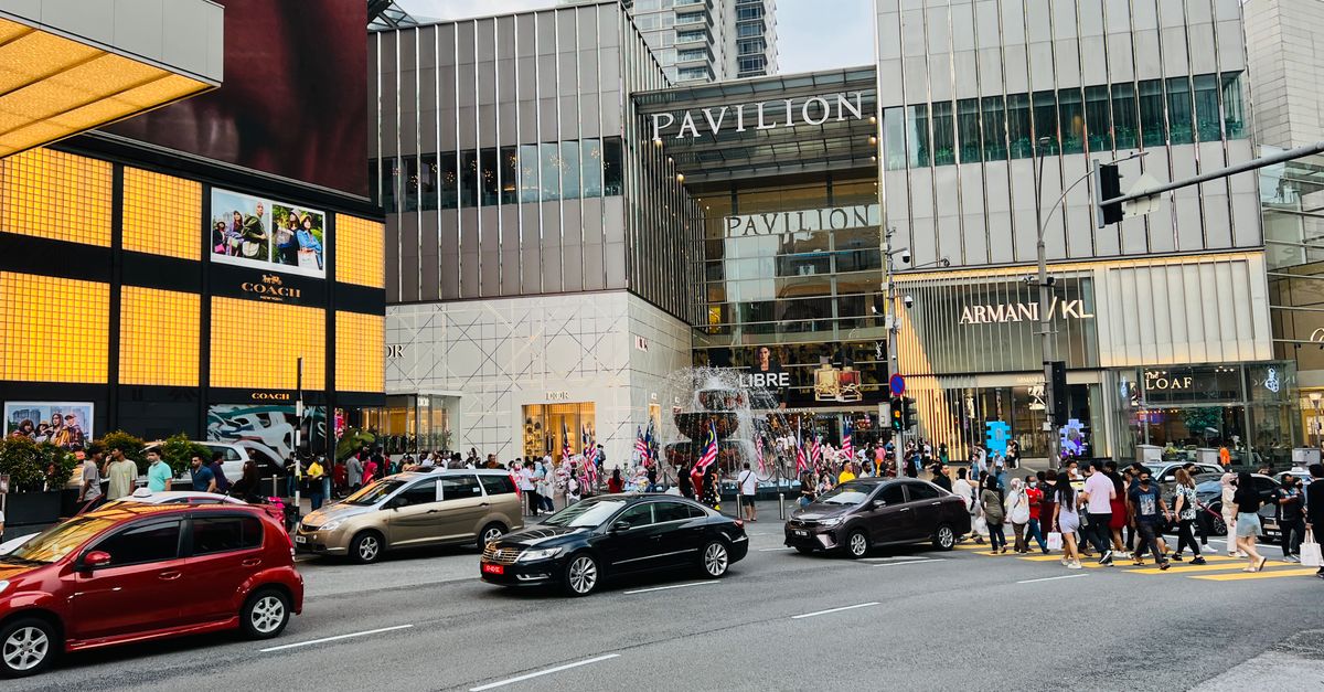 découvrez les meilleures destinations shopping en malaisie, des marchés traditionnels aux centres commerciaux modernes, pour une expérience inoubliable.